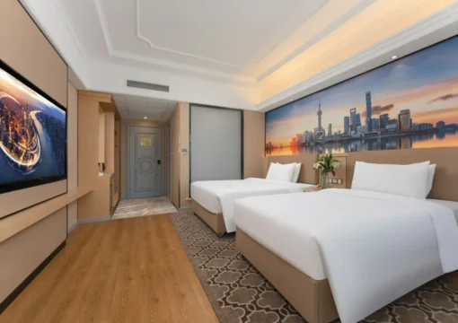 Deluxe Family Room (65 Inch Projection Screen TV+smart Bathroom+small Refrigerator)