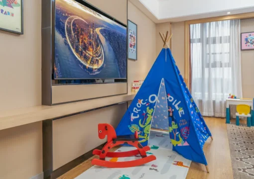 Family Friendly Themed Family Room (65 Inch Projection Screen TV+smart Bathroom+small Refrigerator)