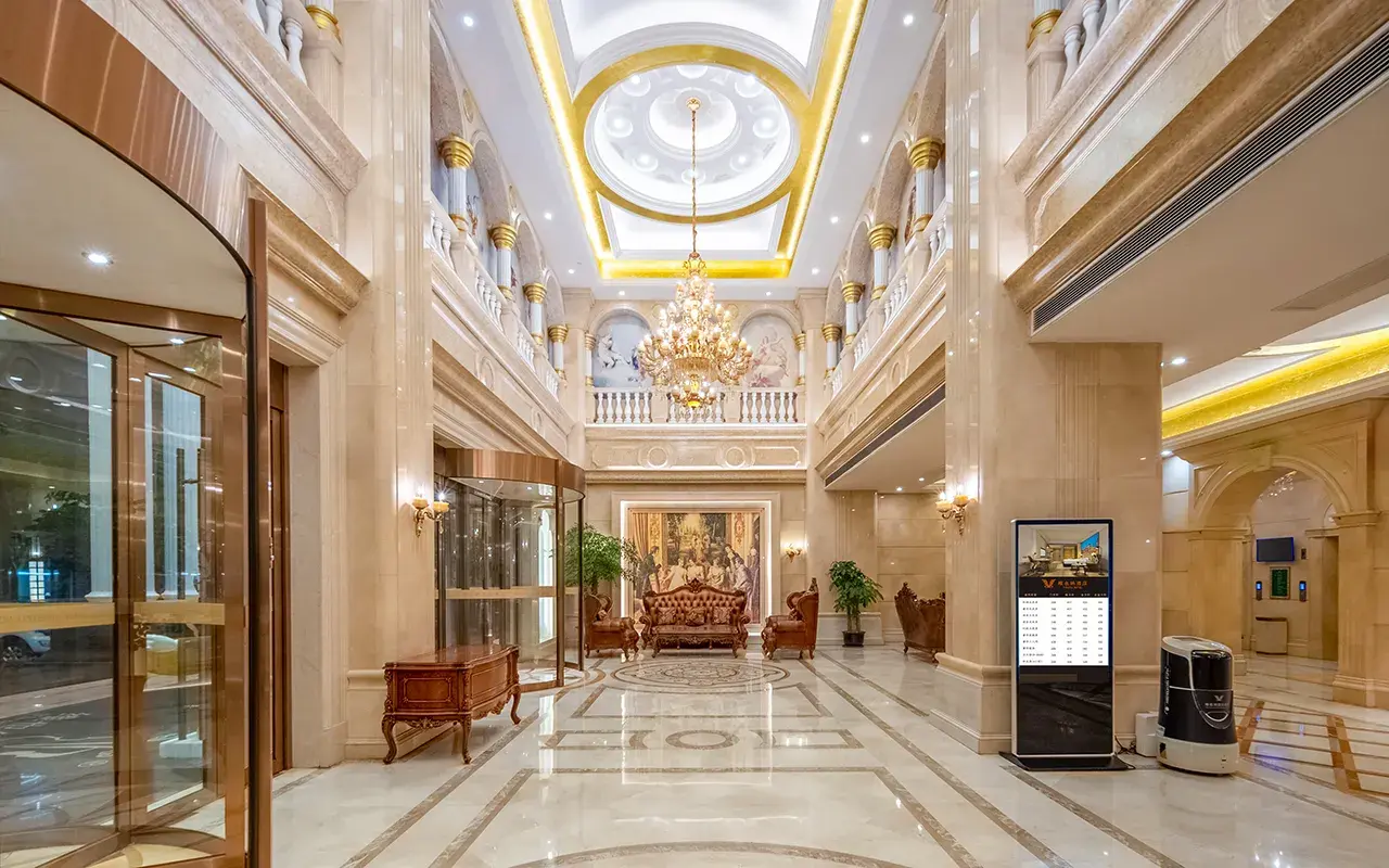 Vienna International Hotel (24)