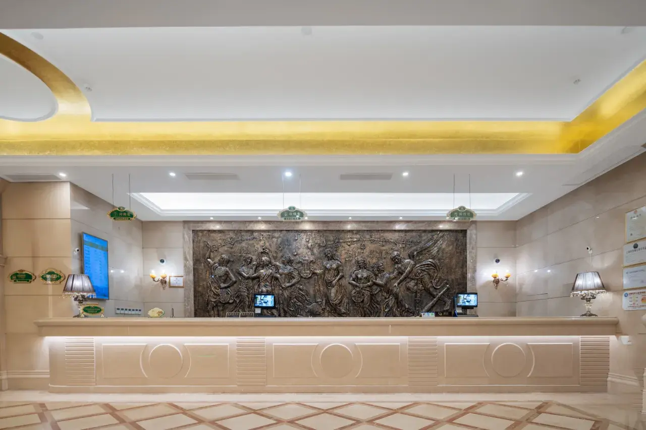 Vienna International Hotel (25)