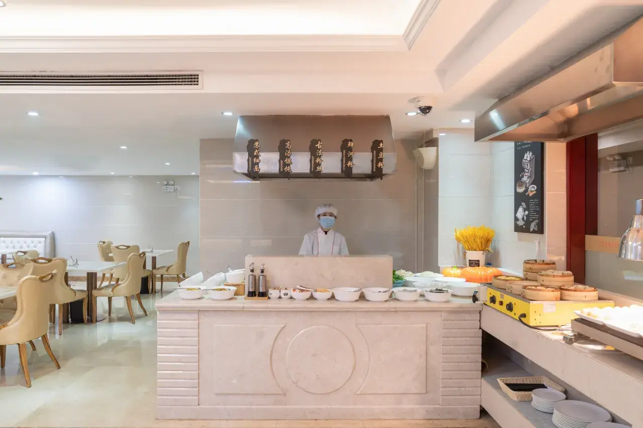 Vienna International Hotel (48)