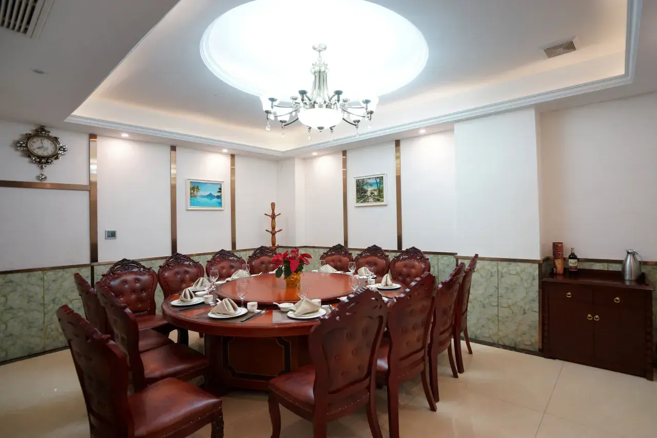 Vienna International Hotel (68)